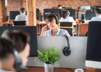 How much do outsourcing services cost for different call centers?
