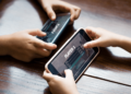 16 Best Two Player Mobile Games to Play Anywhere